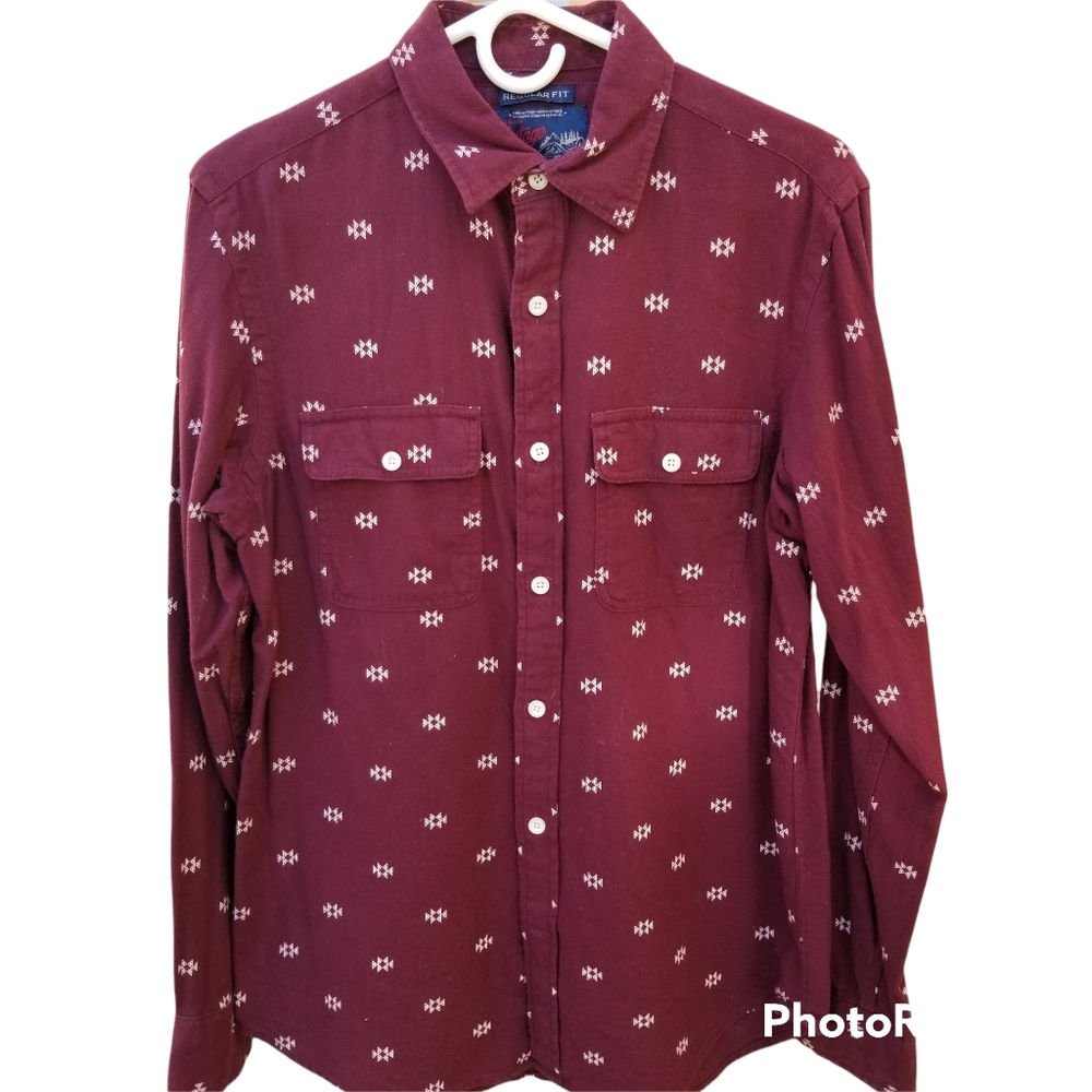 Men's Old Navy Maroon Button-up Shirt Size Small